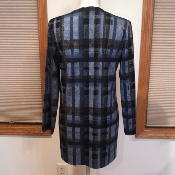 Ladies jacket - Picture 2 of 4